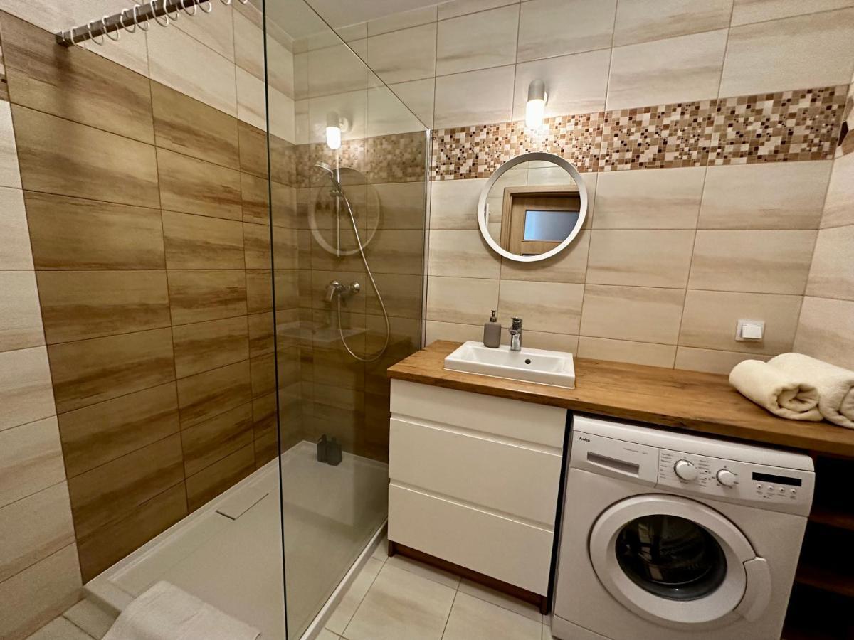 Tresor Pulaskiego Apartments Krasków Εξωτερικό φωτογραφία